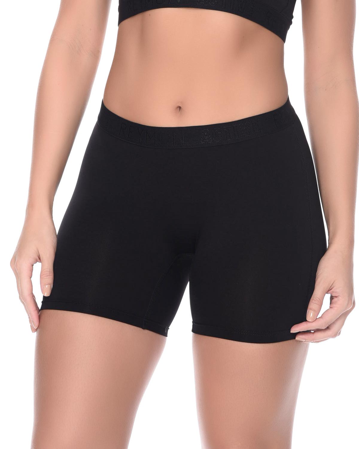 Boxer negro deals mujer